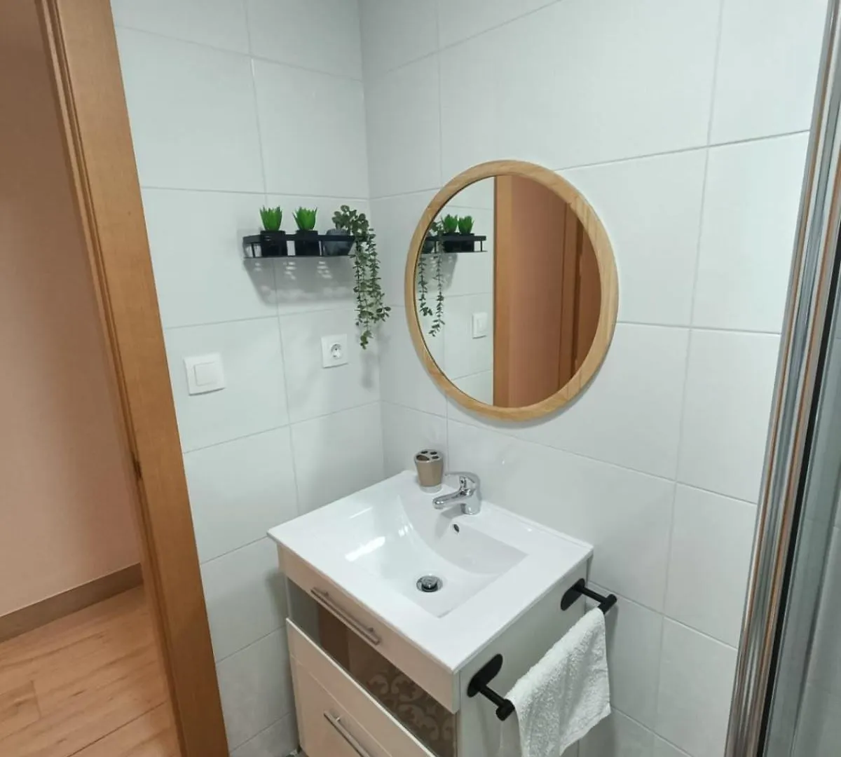 Apartment Apartamento Arandas Centro, By Daimar Granada Spain